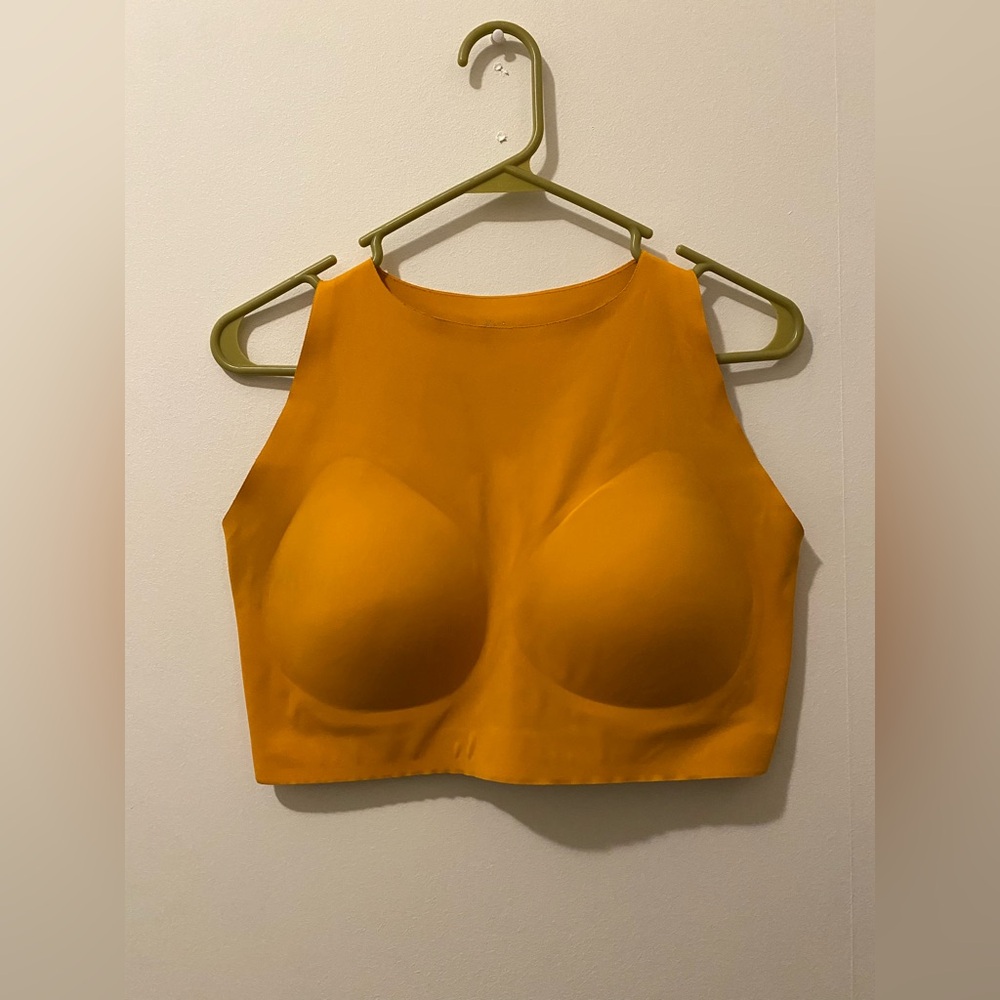 ✨offline by aerie sports bra✨